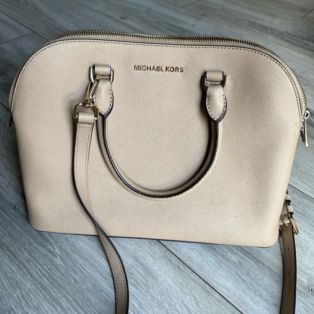 Michael Kors Saffiano Leather Handle Bag- Satchel Crossbody Strap- Tan Beige